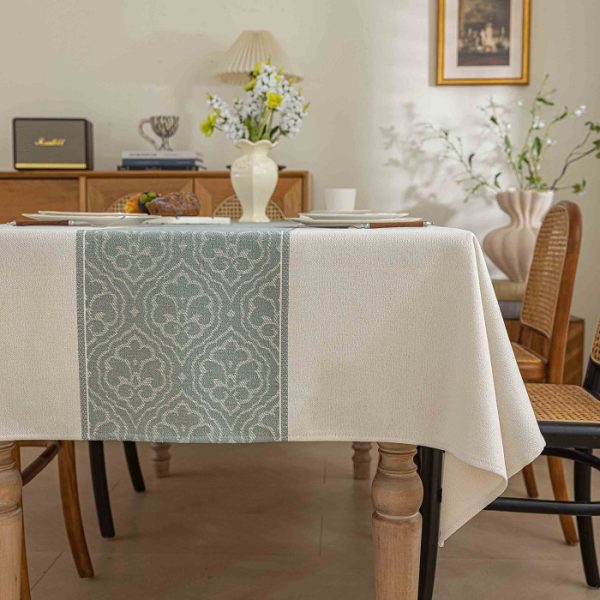 Stylish elasticized picnic table covers perfect for outdoor dining